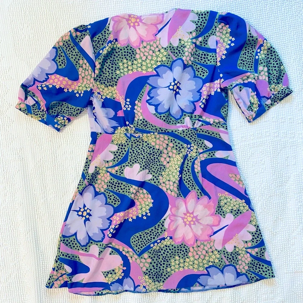 ASOS‎ Tie Front Button Up Mini Dress in Floral Lavender - Picture 3 of 10